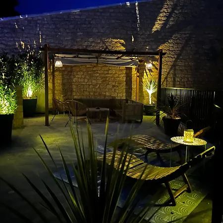 Domaine De Giverzac - Chesterfield *